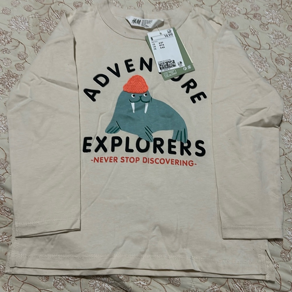 Kids long sleeve tee